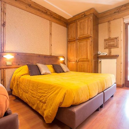 Hotel Togo Palace Терминилло Экстерьер фото