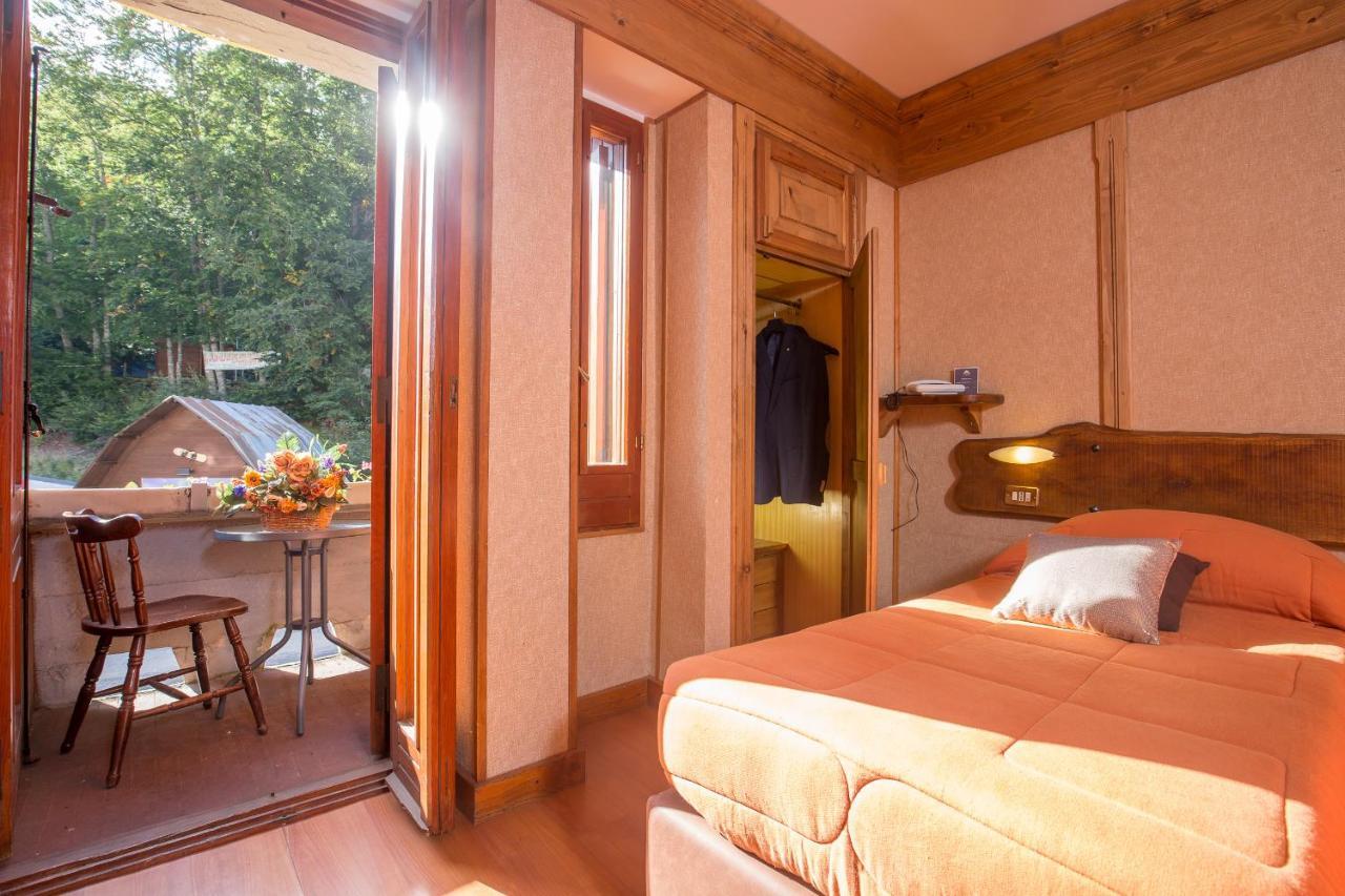 Hotel Togo Palace Терминилло Экстерьер фото